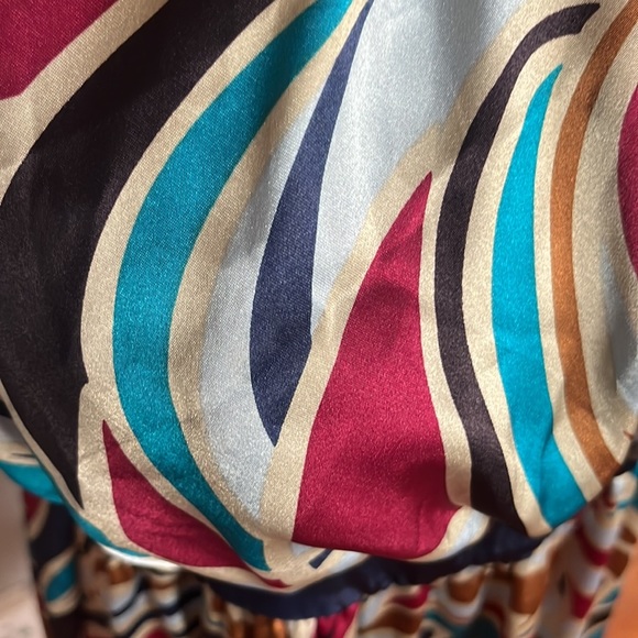 Bold Patterned Backless Mini Halter Dress by XXI/ Size Small - Picture 4 of 9